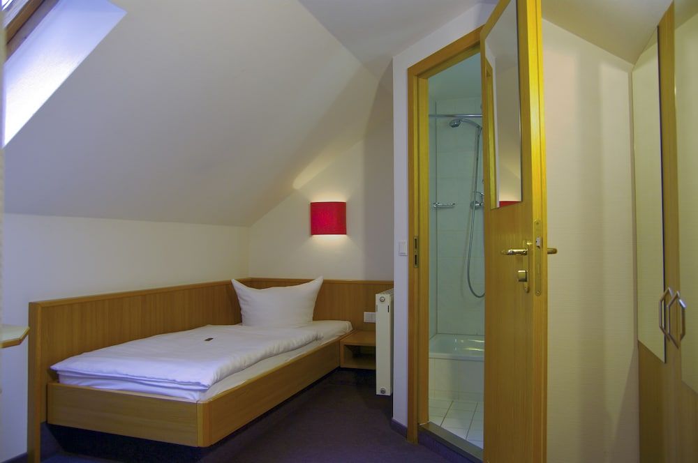 Hotel Park Eckersbach Economy Single Room 2