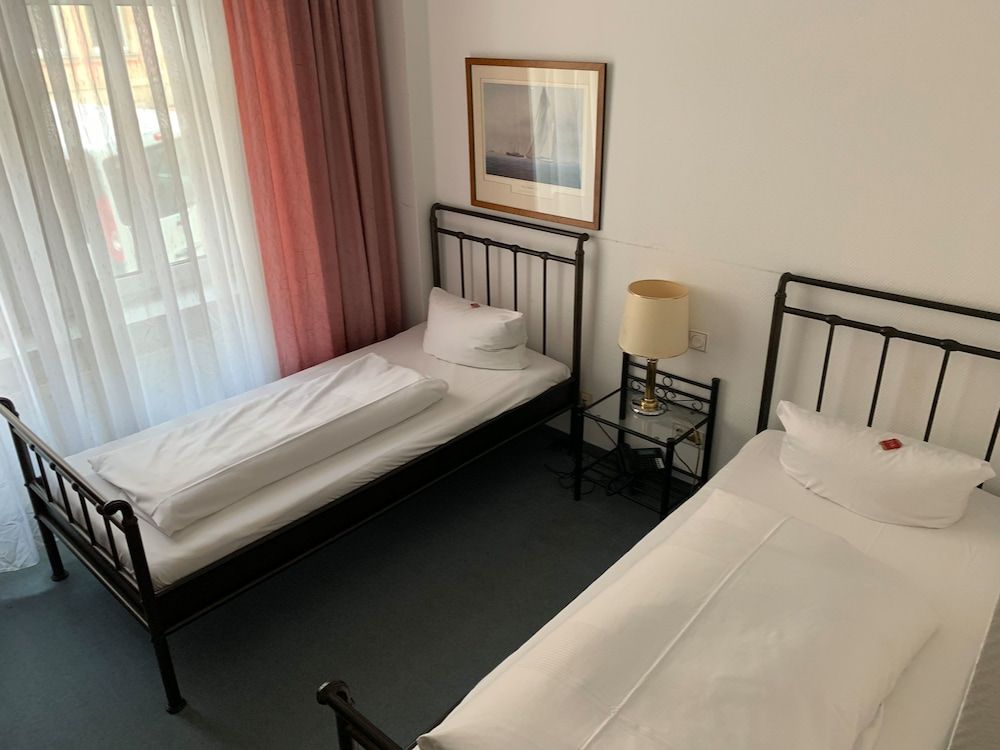 Hotel Windsor City Suite, 2 Queen Beds, City View