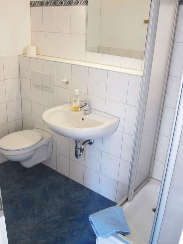 My Bed Dresden Family Room 7