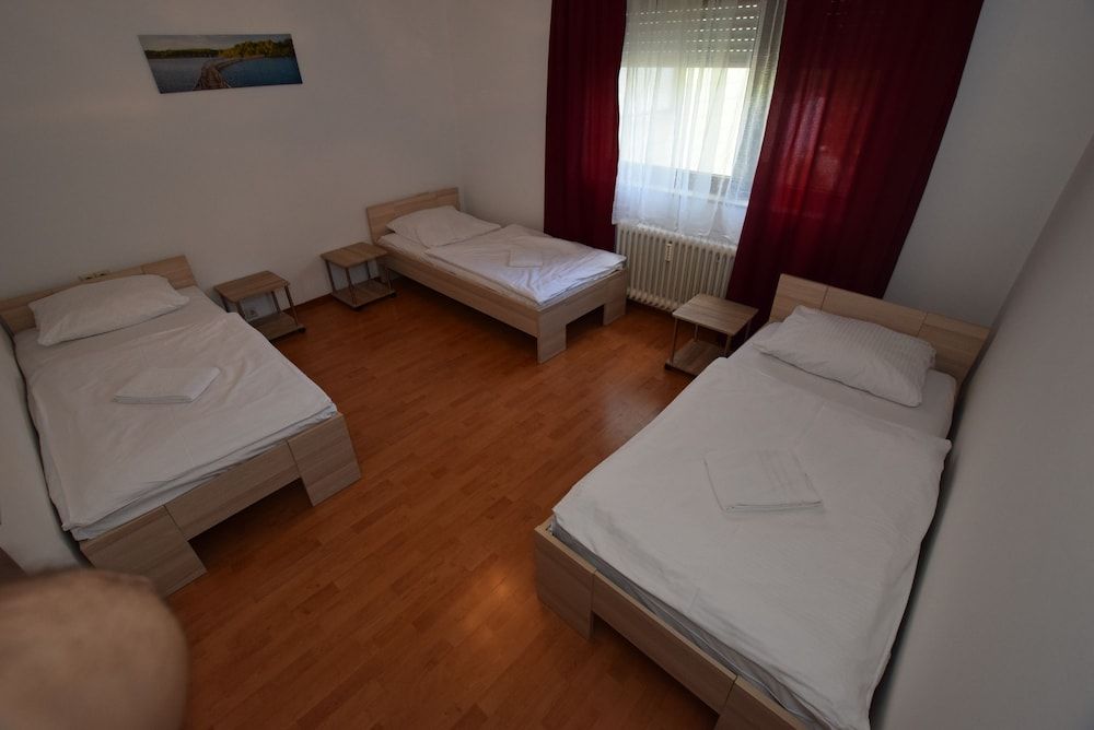 AB Apartment 39