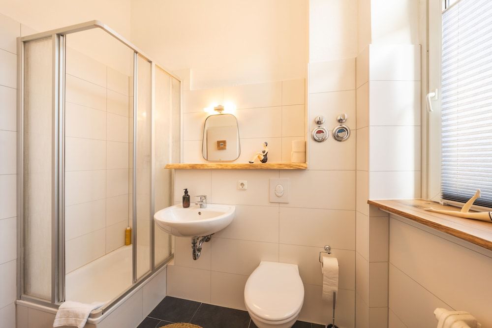 Apartments in Potsdam-West Deluxe Apartment, 2 Bedrooms 8