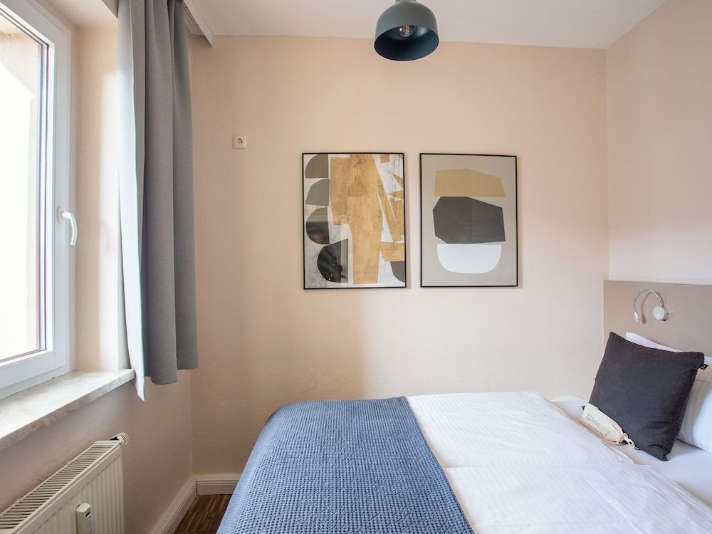One-bedroom Suite S