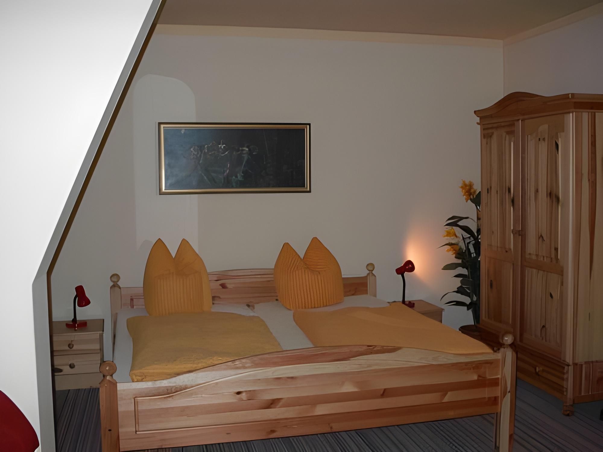 Gaestehaus Loschwitz Double Room 4