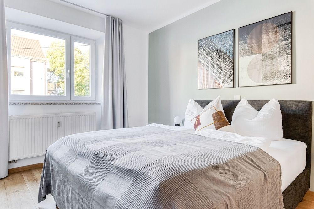 Limehome Augsburg Pilgerhausstraße One-bedroom Suite with balcony 2