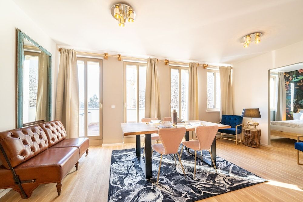 Apartments am Weinberg Design Apartment, 1 King Bed, Patio, Courtyard View 10