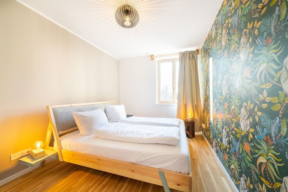 Apartments am Weinberg Design Apartment, 2 Bedrooms, Patio, Courtyard View 4