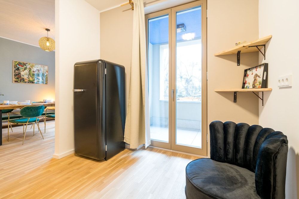 Apartments am Weinberg Deluxe Apartment, 1 King Bed, Bathtub, Courtyard View 10