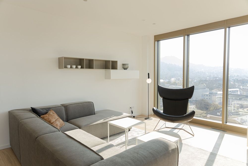 Business Premium Apartment 11.4
