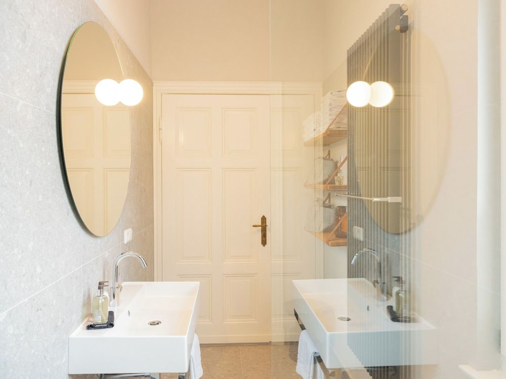 ​​​​​​​OSTKÜSTE - Villa Groth Design Apartments Deluxe 2-bedroom apartment with balcony - No. 3 5