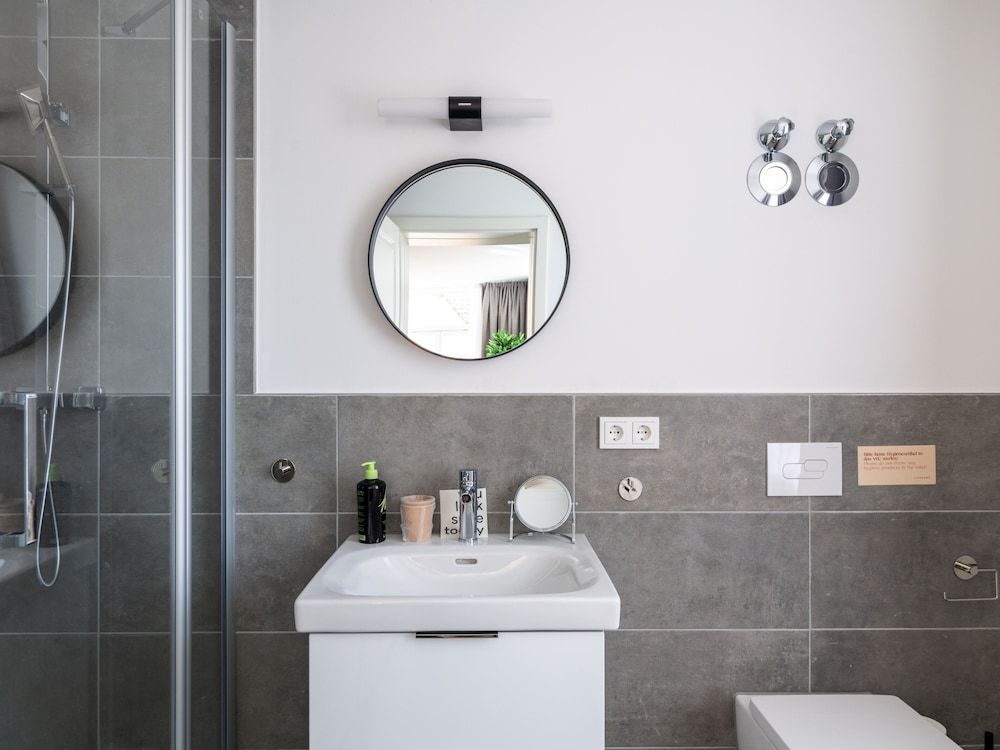 Limehome Bayreuth Spitalgasse One-Bedroom Suite 5