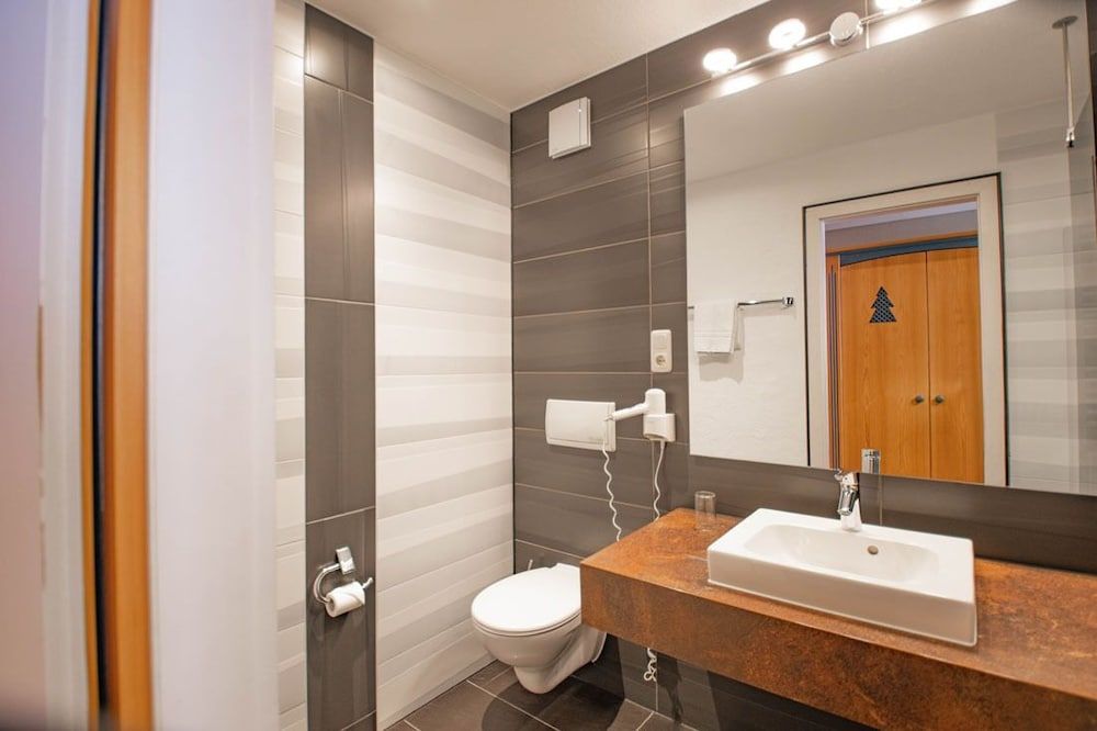 Hotel Tanne Single Room 5