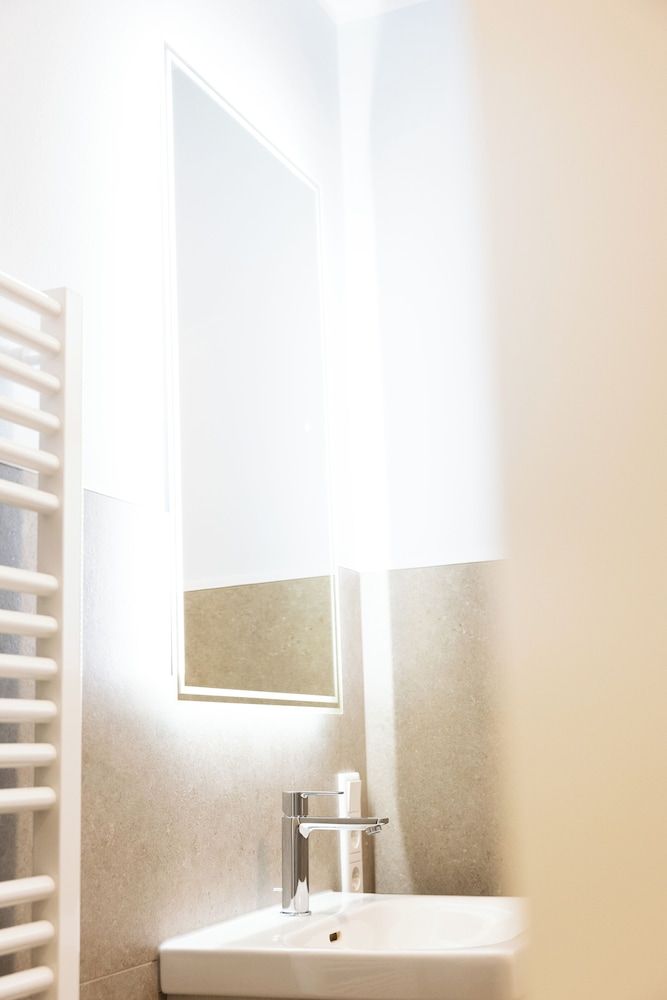 House of Blooms Superior Studio 3