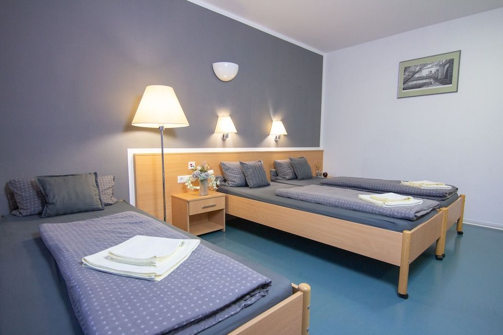 Standard Room, 3 Twin Beds