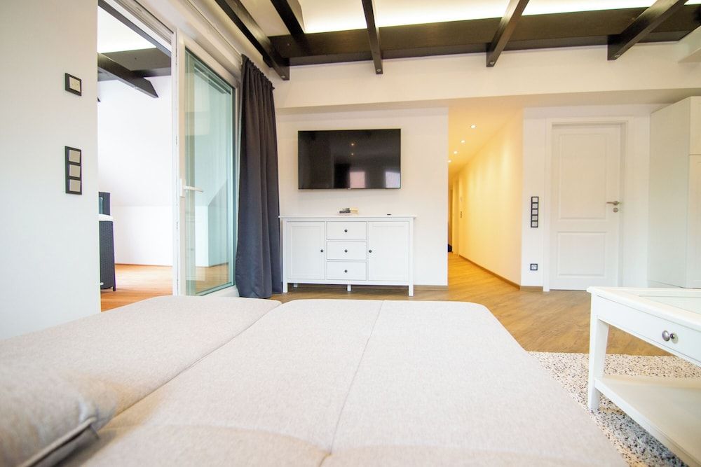 Schiefer Suite Hotel & Apartment Luxury Penthouse, Annex Building 9