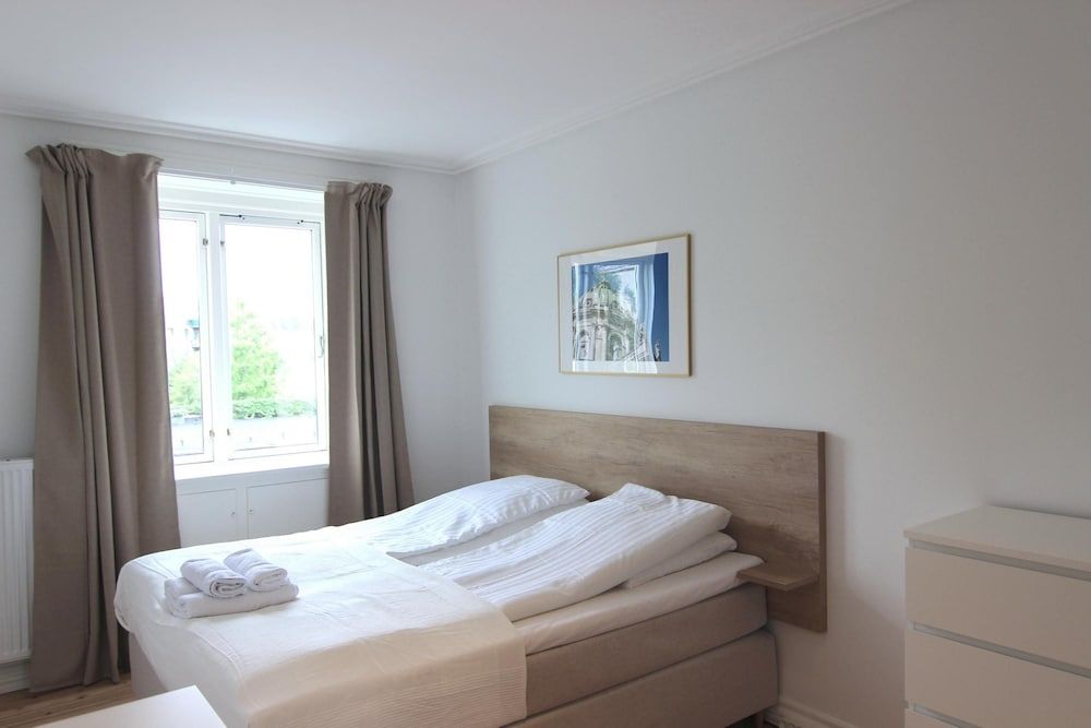 Great and Spacious 1-bed w