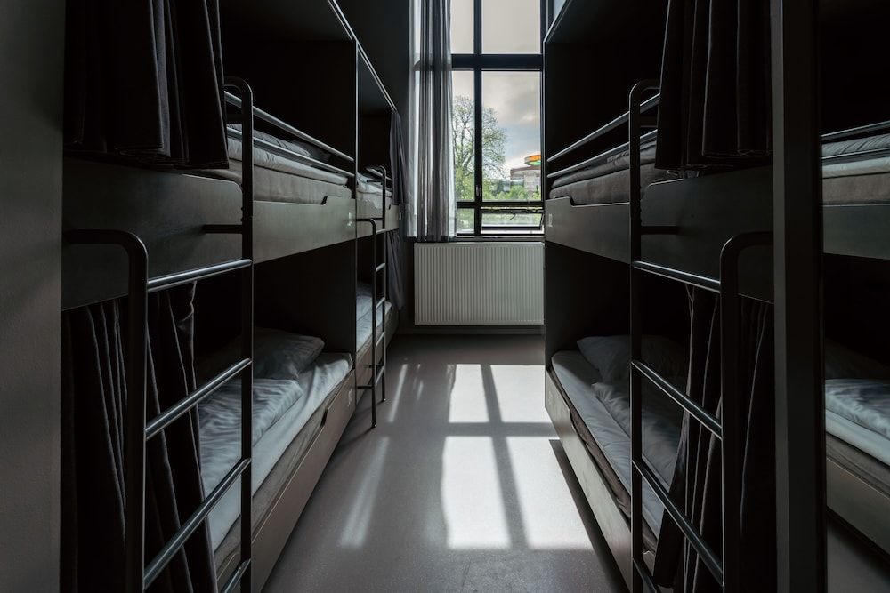 Robertas Society Single Bed in Female Only Dorm (8-bed) (excl. linen/locker) 10