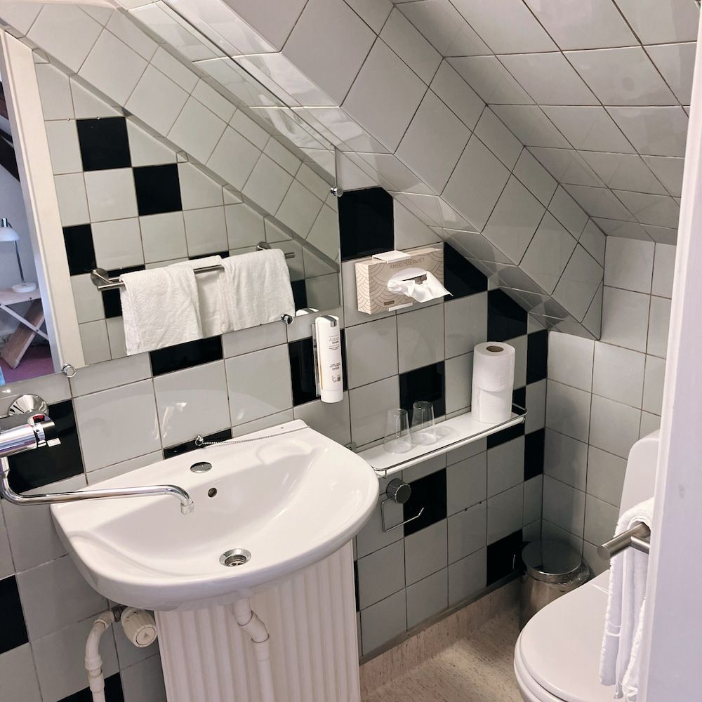 Villa Apartments Viborg Double Room 2