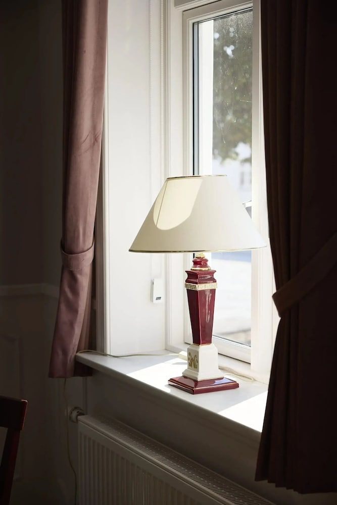 Westergaards Hotel Classic Double Room, City View 6
