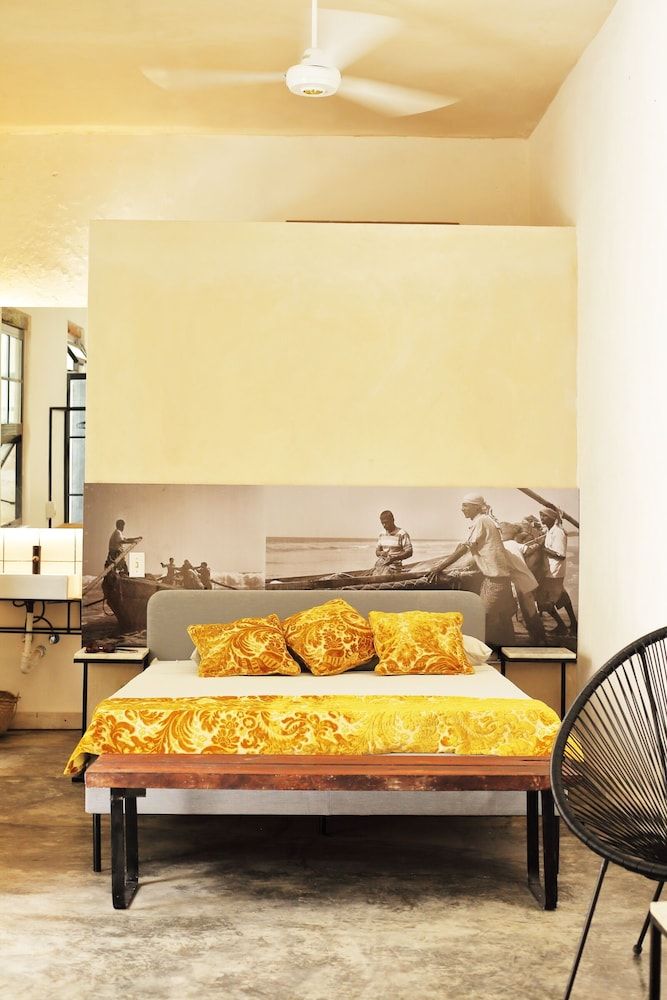 Design Apartment, 1 Queen Bed, Patio, Garden View