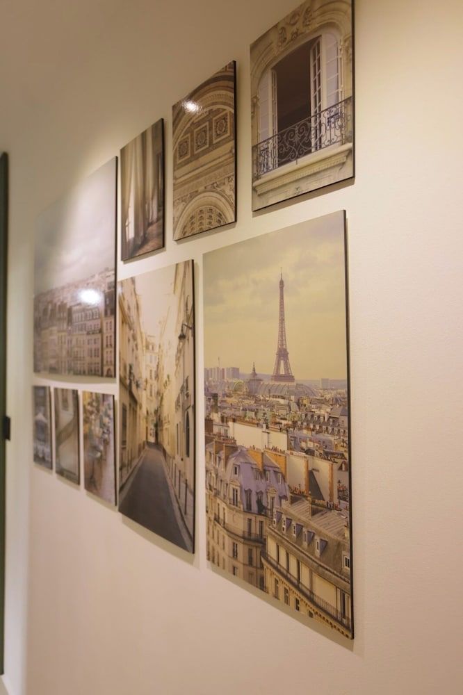 Dream Stay - Pool & Gym - 10min Airport & Homs Apartment, 3 Bedrooms, Smoking, Balcony 45