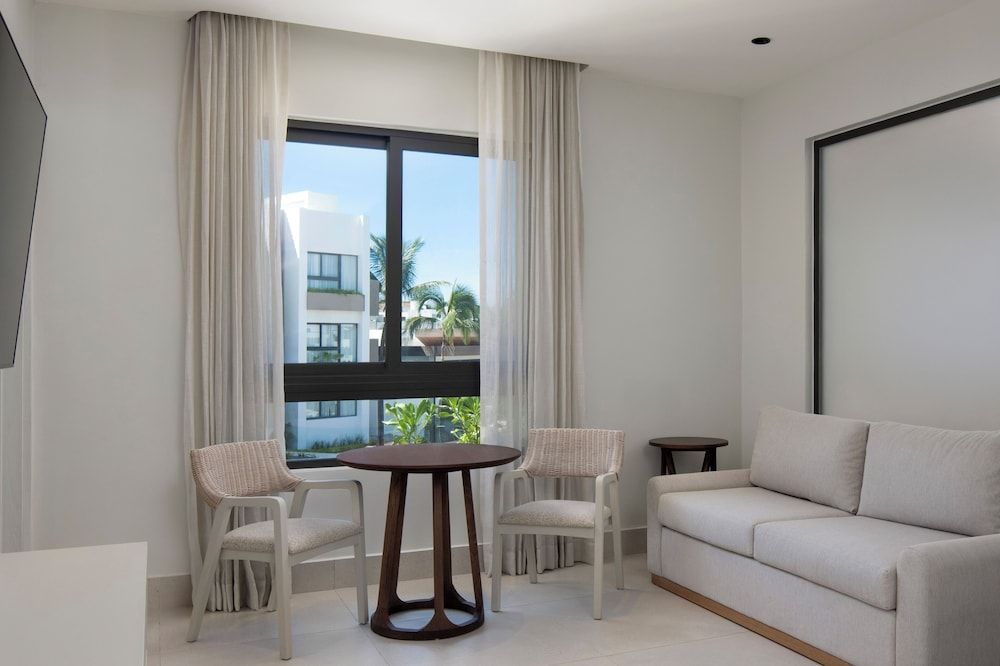 Donoma Las Terrenas Beach Hotel & Spa, Autograph Collection Junior Suite, 1 King Bed with Sofa bed 4