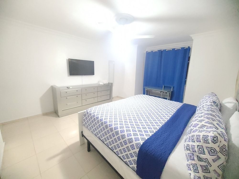 Comfort Apartment, Balcony, City View
