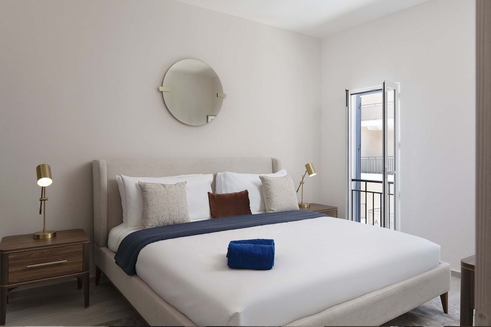 Reserva Real by Harper One Bedroom Deluxe