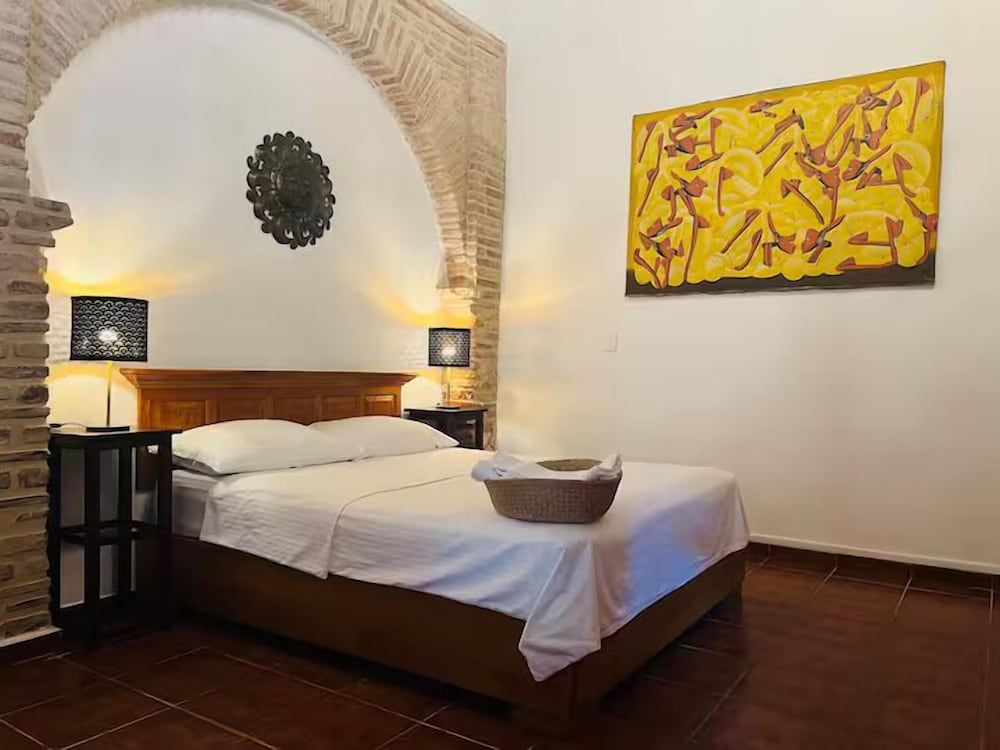 Comfort Studio, Patio, Courtyard View