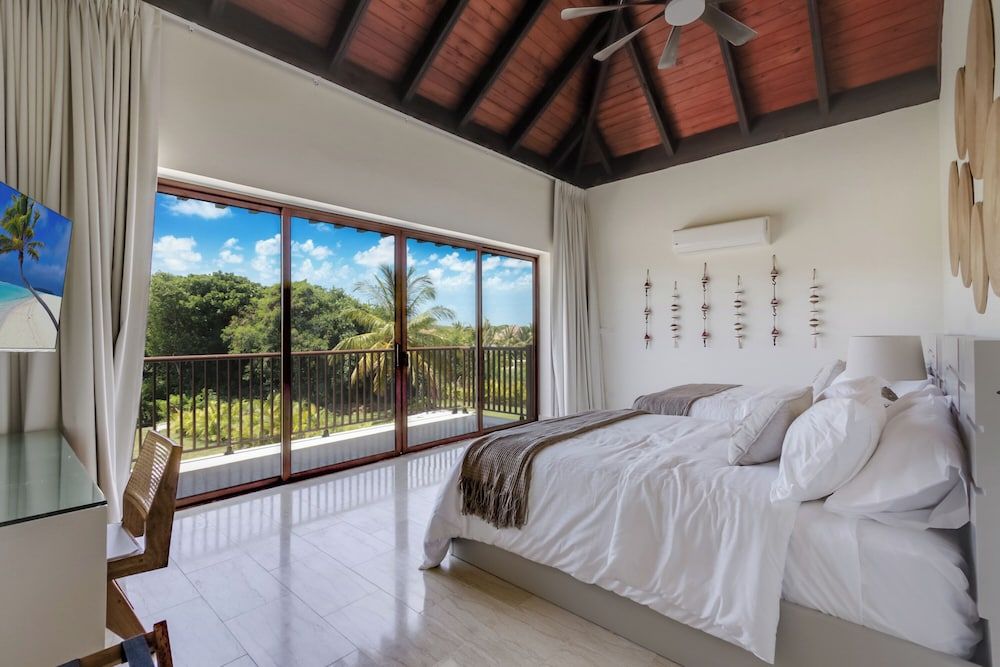 Deluxe Villa, Patio, Pool View