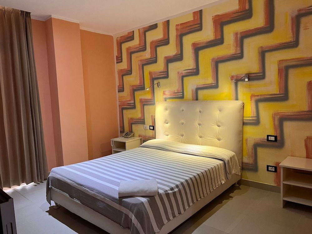 La Vita E' Bella Hotel Ristorante Standard Room, 1 Queen Bed 2