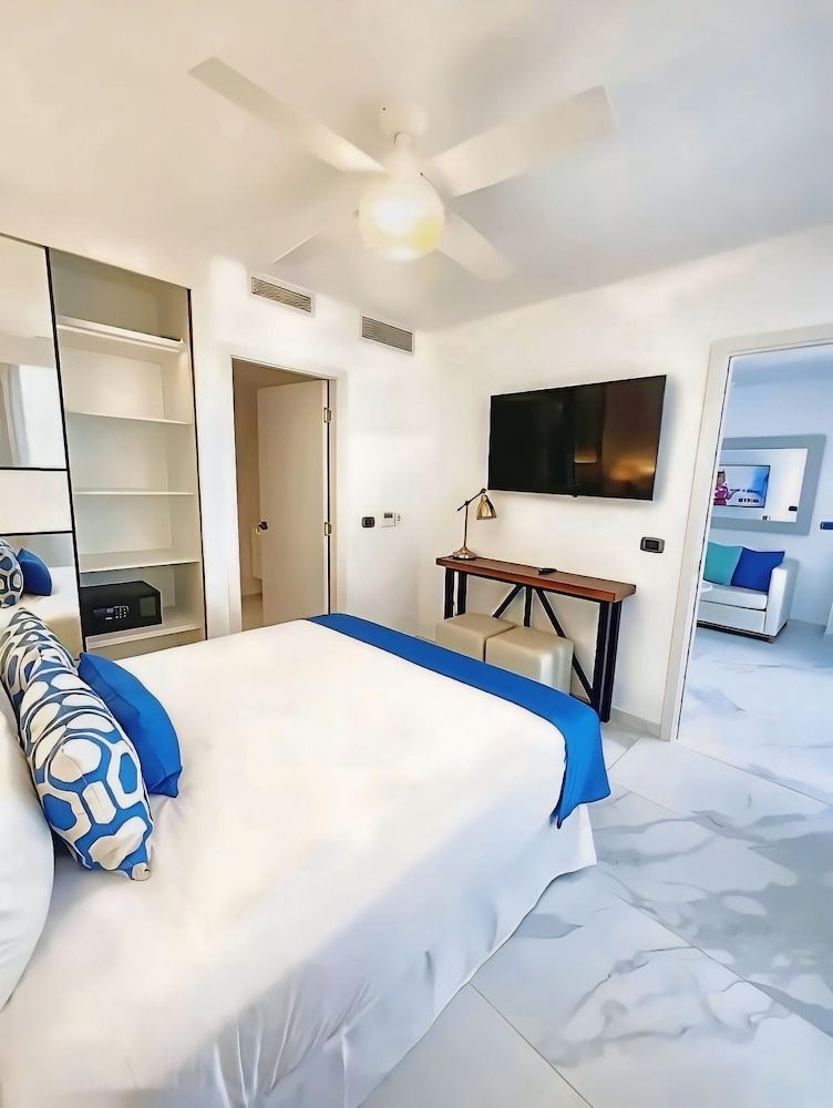 Apartment, 1 Bedroom, Smoking, Balcony