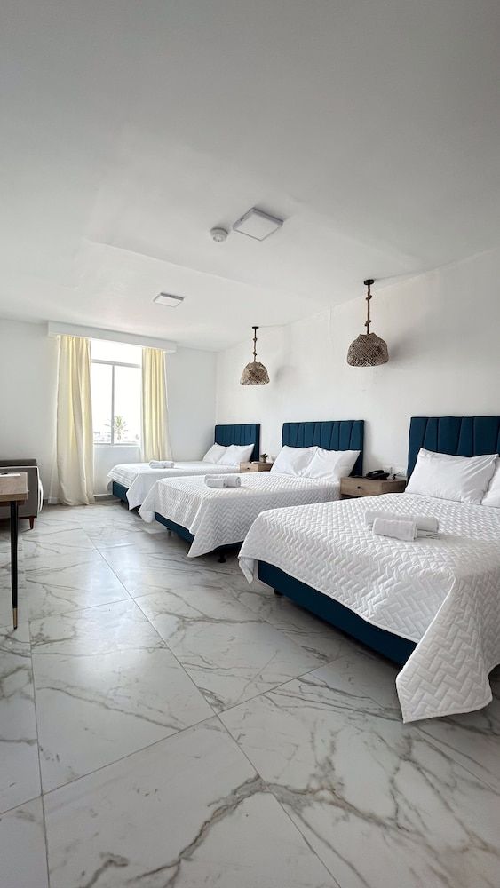 Hotel Presidente Beach Playas Standard Triple Room 6