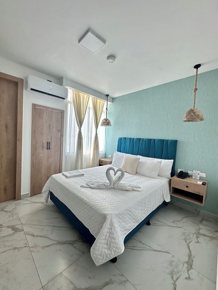 Hotel Presidente Beach Playas Standard Room, 1 Queen Bed 4