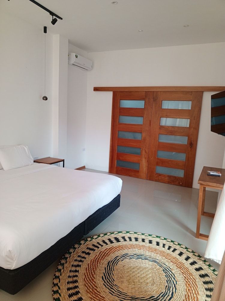 Galapagos Coliving Ecuador Casa Tuna Luxury Apartment, Balcony 3