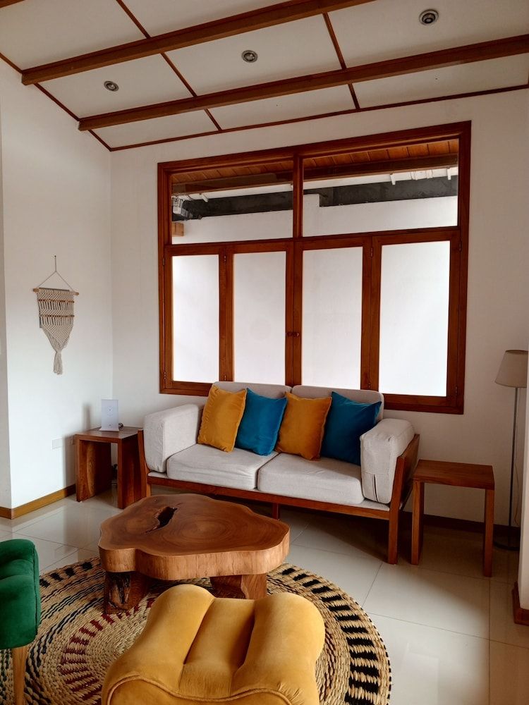 Galapagos Coliving Ecuador Casa Tuna Deluxe Apartment, Balcony, City View 12