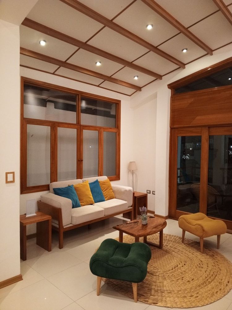 Galapagos Coliving Ecuador Casa Tuna Deluxe Apartment, Balcony, City View 14
