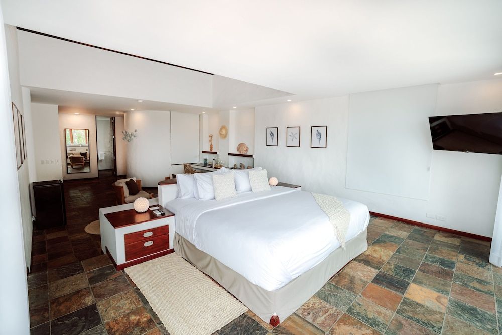 Deluxe Double Room, 1 King Bed, Ocean View