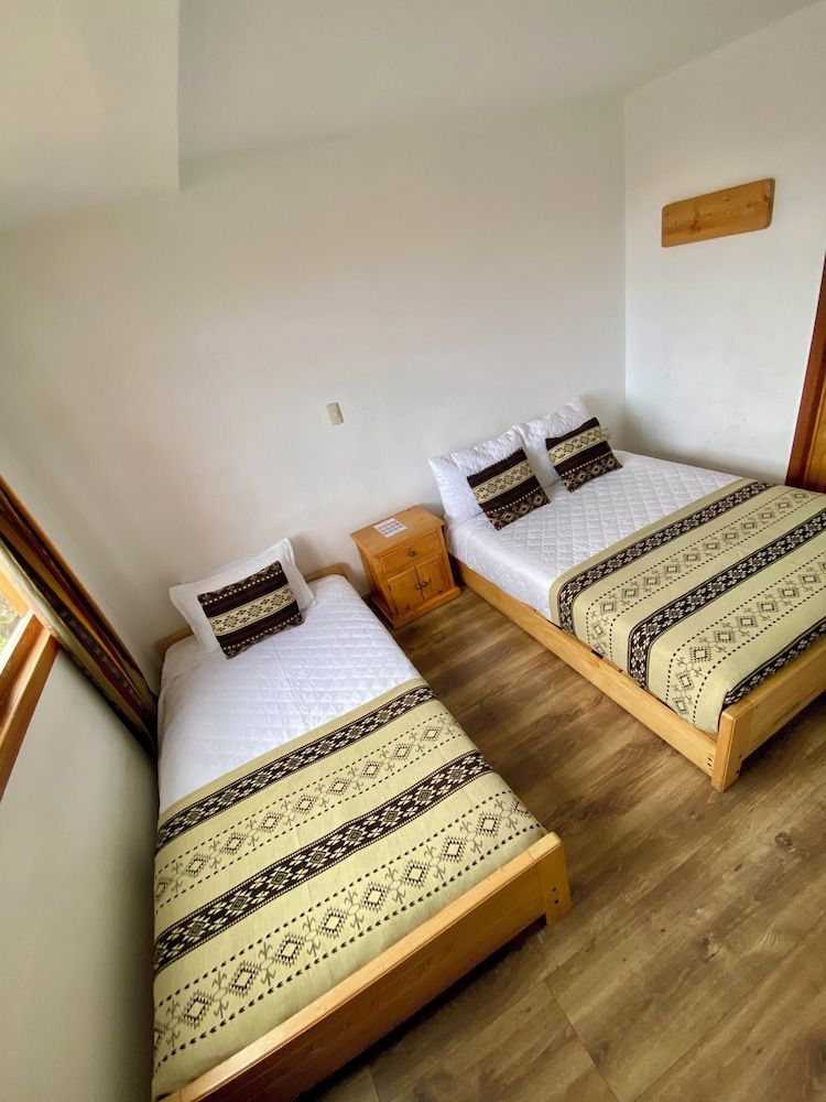 Hotel Chasky Cuenca Family Double Room 2