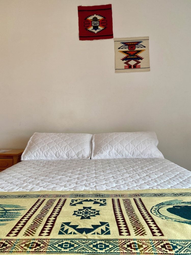 Hotel Chasky Cuenca Comfort Single Room, Courtyard View 5