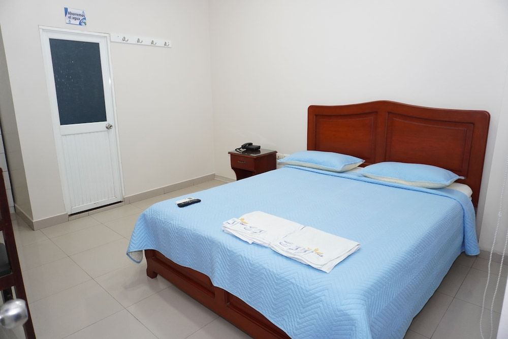 Hotel SMIR Deluxe Room 2