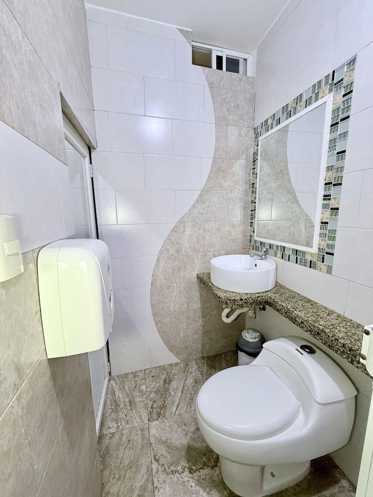 Hotel SMIR Family Triple Room 8