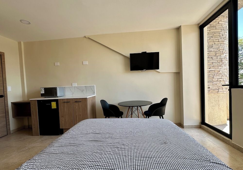 Suitesecu Rentals Cuenca Executive Room 2