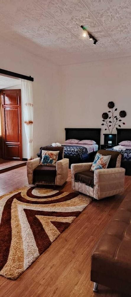 El Renacimiento Deluxe Studio Suite, Non Smoking, City View 3