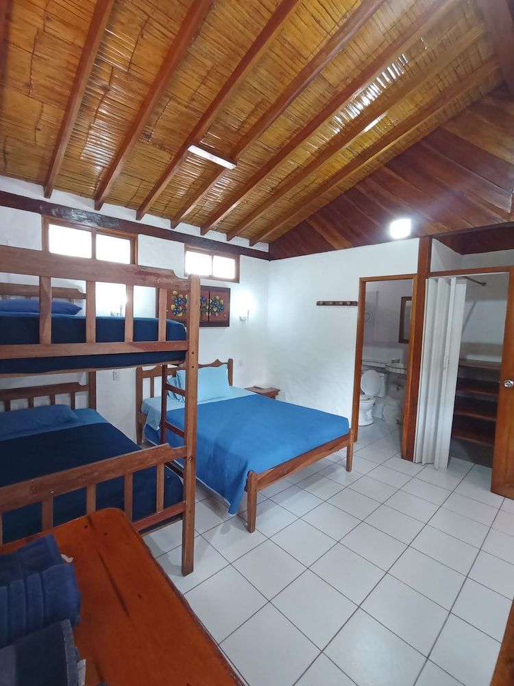 Hotel SoleMare Deluxe Quadruple Room, 1 Bedroom 3