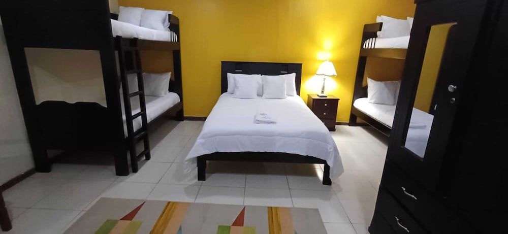 Back Packer Family Shared Dormitory 2