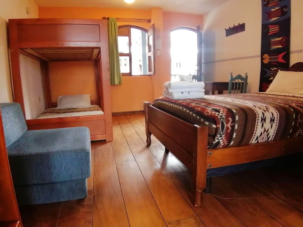 Hotel Doña Esther Family Quadruple Room 2