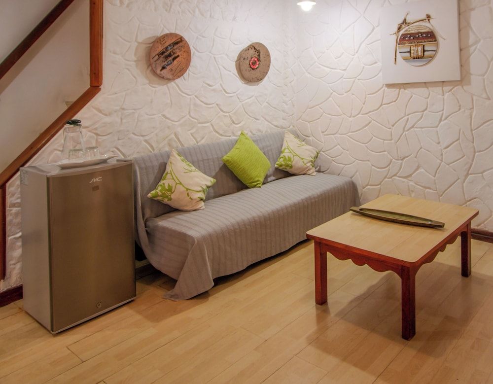 La Casa de Marita 1 King Bed Ocean Front 12