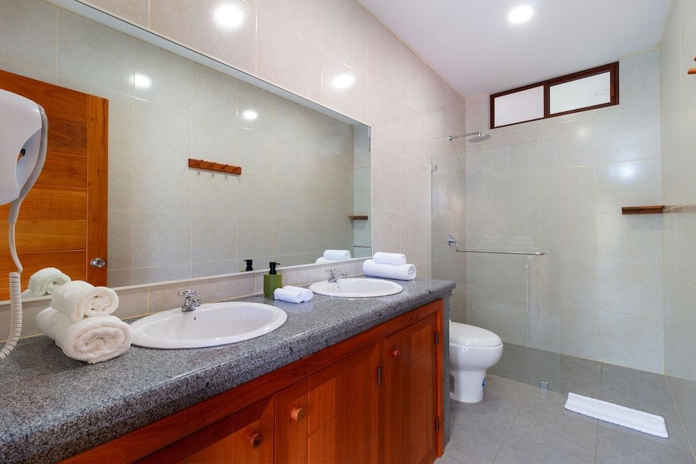 Plaza Luna Suites Superior Double Room 17