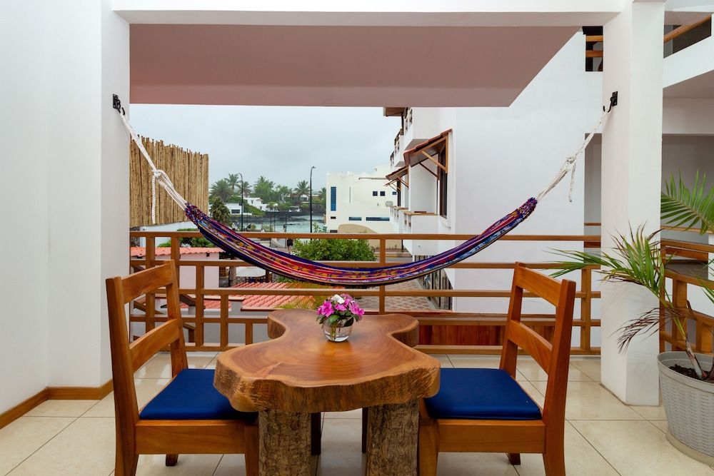 Plaza Luna Suites Superior Single Room 5