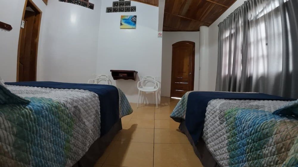 Hostal Neptuno - Poseidon